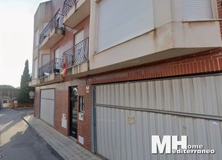 Casa adossada a Numancia 30. Oportunidad !!
