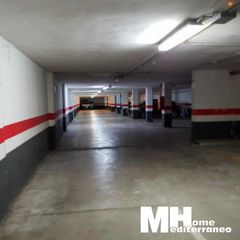 Aparcament cotxe a Pablo de Santo Leocadio 3