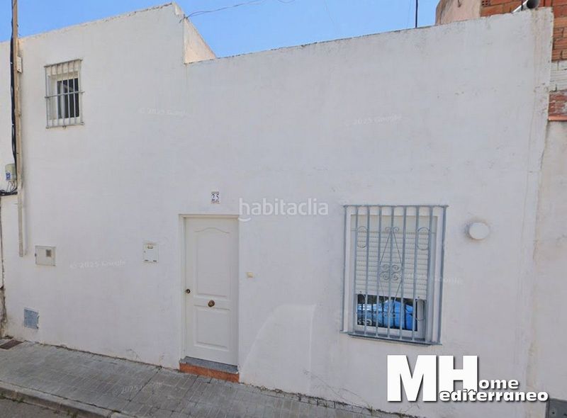 Foto be6690d3-6599-4d3c-a5b8-eca6e4183187. Casa adossada amb calefacció a Pueblo Benicarló