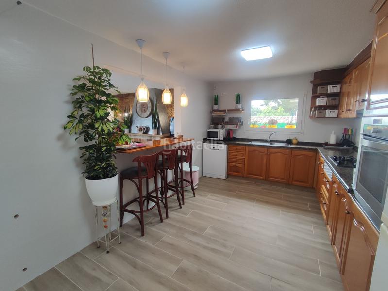 Foto 5582714f-28a9-43c9-b883-d17e4624595e. Chalet con parcheggio piscina in Roca Grossa Lloret de Mar