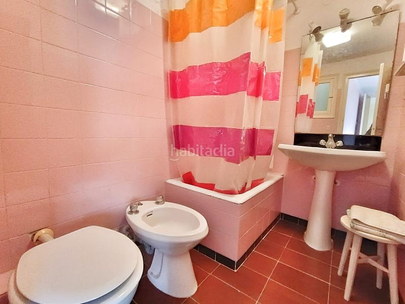 Foto f87e113e-5384-426f-917e-d8a0ffcc652f. Semi detached house in Centre Lloret de Mar