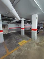 Aparcament cotxe  Avinguda vila de tossa. Parking en venta!