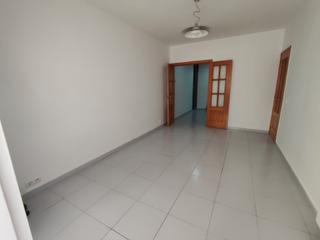 Appartement  Carrer camí de les cabres. Centro lloret