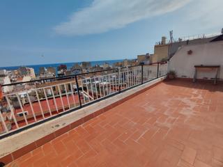 tic  Carrer del migdia. tico con vistas abiertas y al mar!