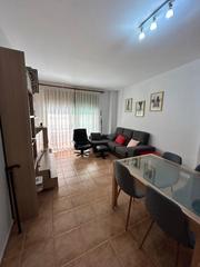 Piso  Carrer del migdia. Perfecto estado de conservación!