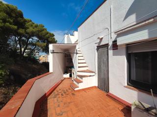 Maison jumelée  Carrer francesc campdera. Casa situada en el centro de lloret