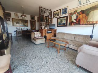Pis a Carrer de Narcís Fors