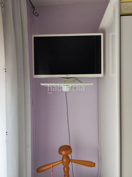 Foto be3d9587-60ac-485c-bb8b-2dce5245d153. Casa adossada a Sils