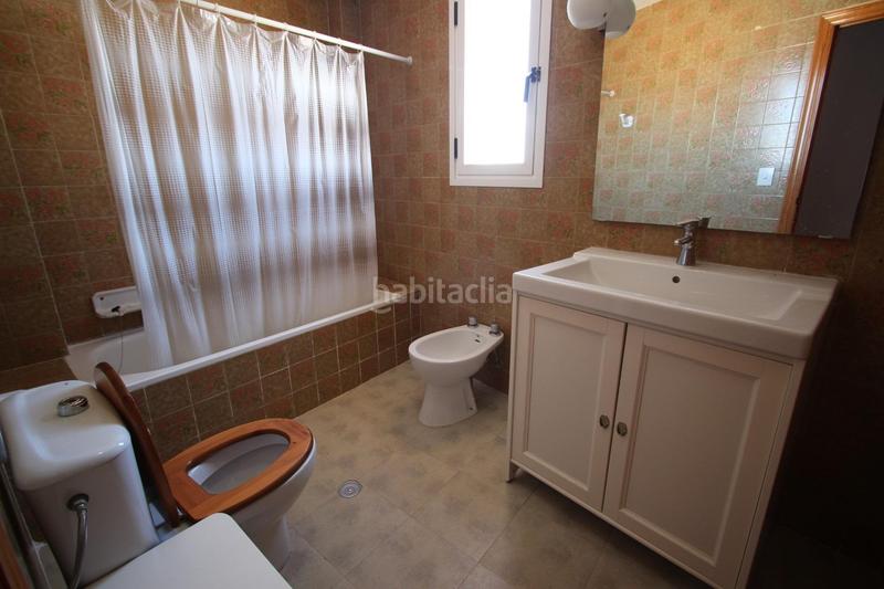 Foto cf729fae-f0b8-4edf-89fc-4a0aa4fe7f73. Xalet amb aparcament piscina a Guardamar Playa Guardamar del Segura