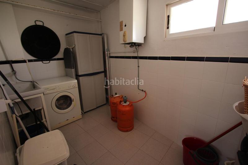 Foto fecfa0d0-6767-460e-85dc-a98e5a4dcd4a. Xalet amb aparcament piscina a Guardamar Playa Guardamar del Segura