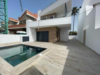 Xalet  Calle lanjaron. Villas de obra nueva en san miguel de salinas costa blanca sur.