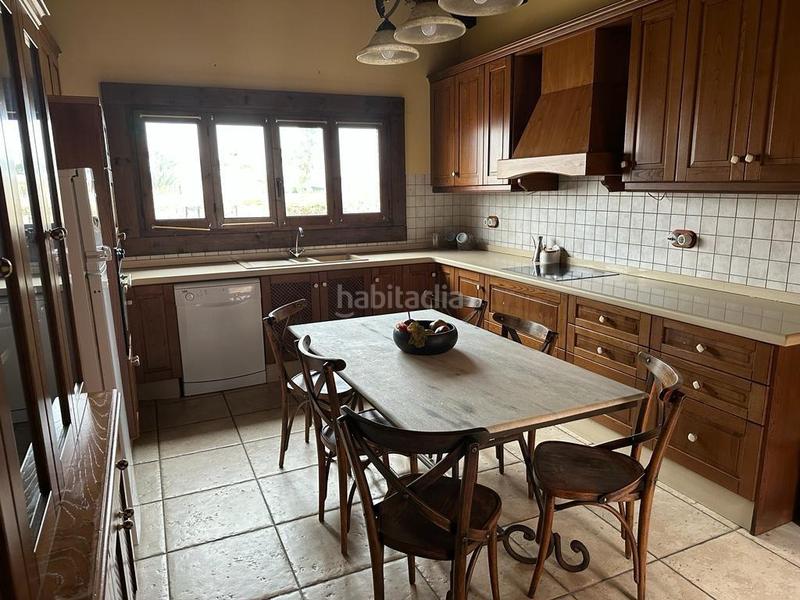 Foto 08fdaeb2-42bd-46e3-8670-b20048a49c3c. Chalet mit heizung parking pool in Catral