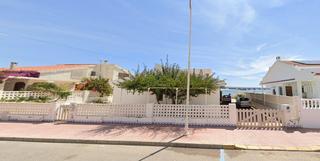 Xalet  Avenida libertad de la. Fantástico chalet en primera línea en guardamar del segura, alic