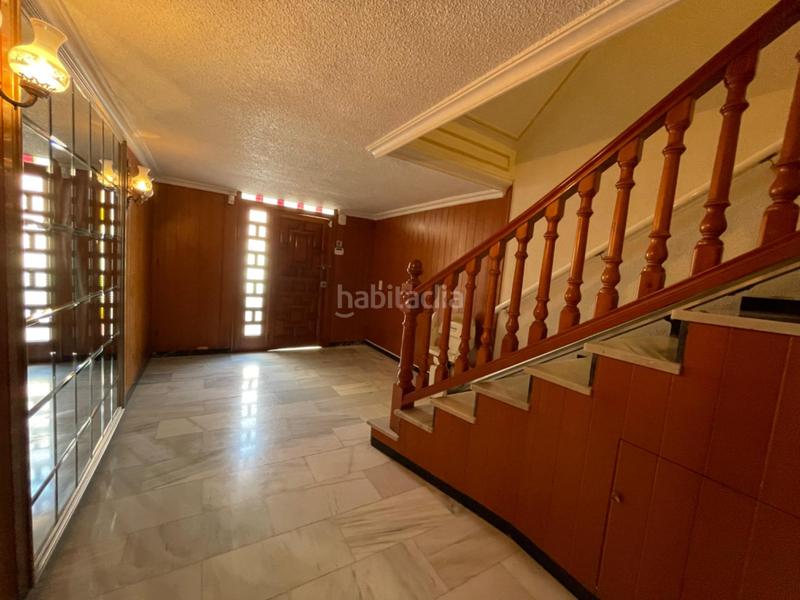 Foto a02bb2de-9ba6-4102-b9ee-5a0390336624. Casa adossada a Pueblo Guardamar del Segura