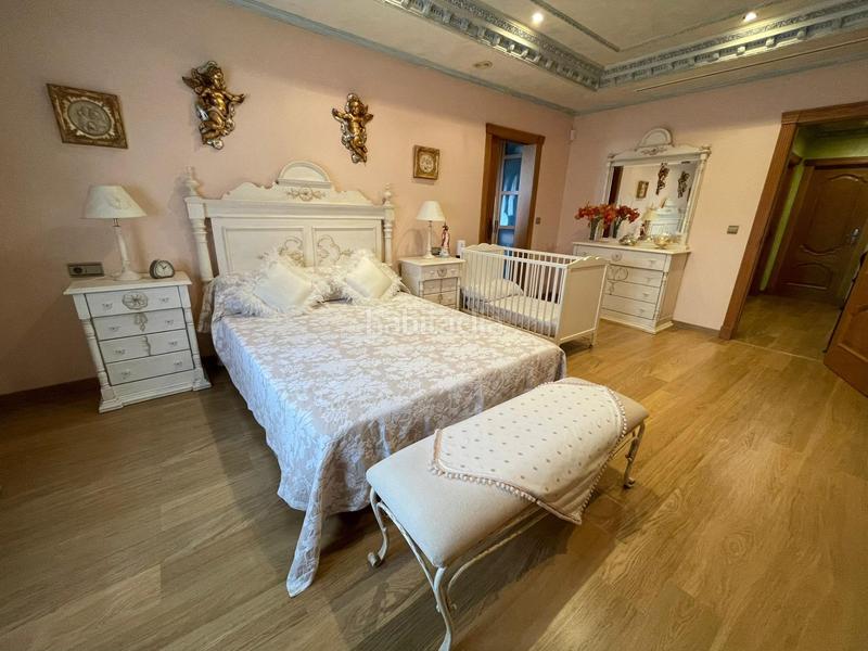 Foto 4aec9504-dd59-426e-9fda-84c956462240. Chalet with heating parking pool in Rafal