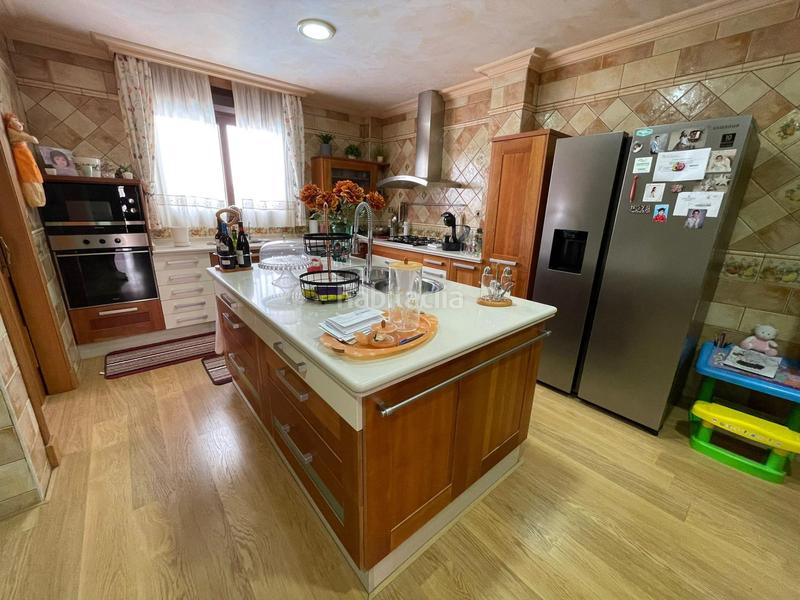 Foto a7e821e1-c11d-4269-98cc-d0c30456fbf8. Chalet with heating parking pool in Rafal