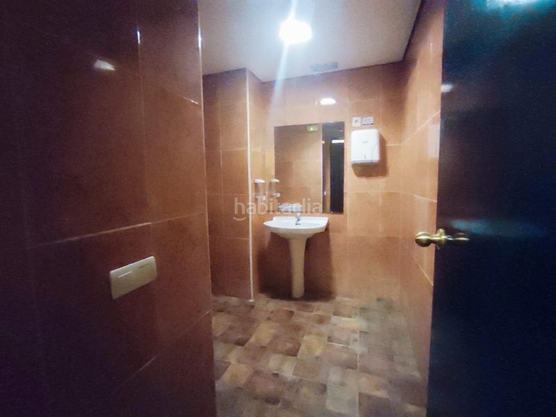 Foto ce0098c2-e7ca-4b2c-bde9-a0aa0c18e9f7. Local comercial a Dolores