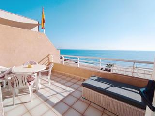 Ático  Calle mayor-mata. Fantástico ático en primera línea de playa en la mata, alicante,