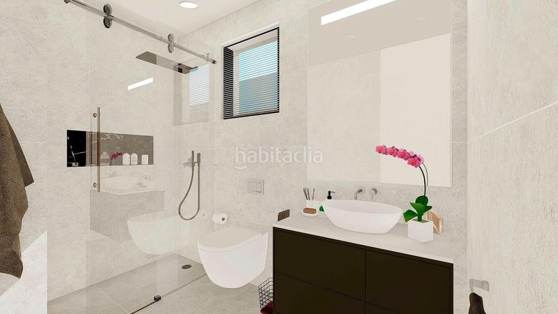 Foto a5070514-7490-4233-94c3-8a4fda6493e7. Chalet with parking pool in Los Europeos Torrevieja