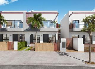 Casa en Pilar de la Horadada Ciudad. Preciosos bungalow en planta baja de obra nueva en pilar de la h