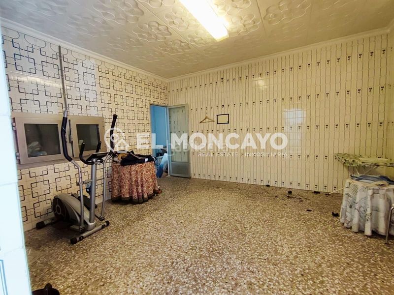 Foto dd651b85-cd92-40a4-b74c-986a8cce4944. Casa amb calefacció aparcament a Centro Rojales