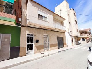 Masia  Calle ntro padre jesus. Oportunidad!! fantástica casa de pueblo en el centro de rojales,
