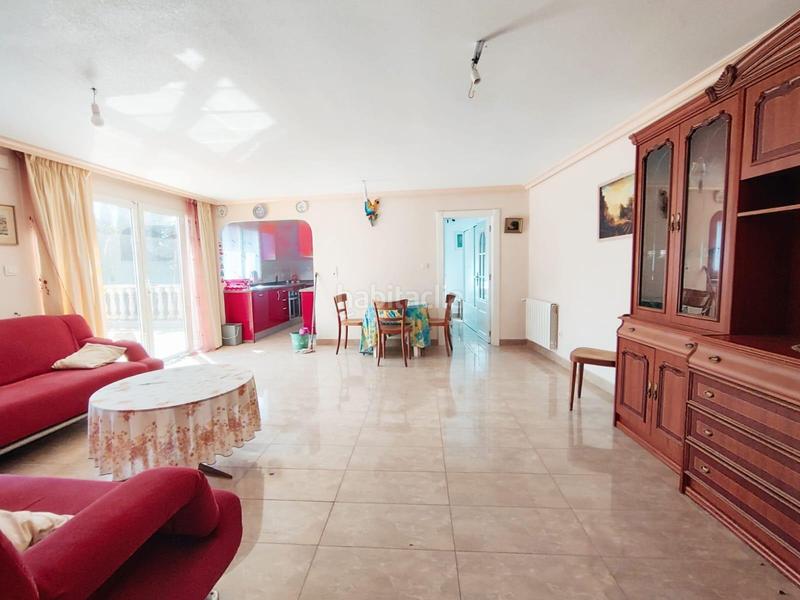 Foto 4a303573-3328-42ba-9fd4-d00a6e865af1. Chalet con parcheggio piscina in La Marina Elche / Elx