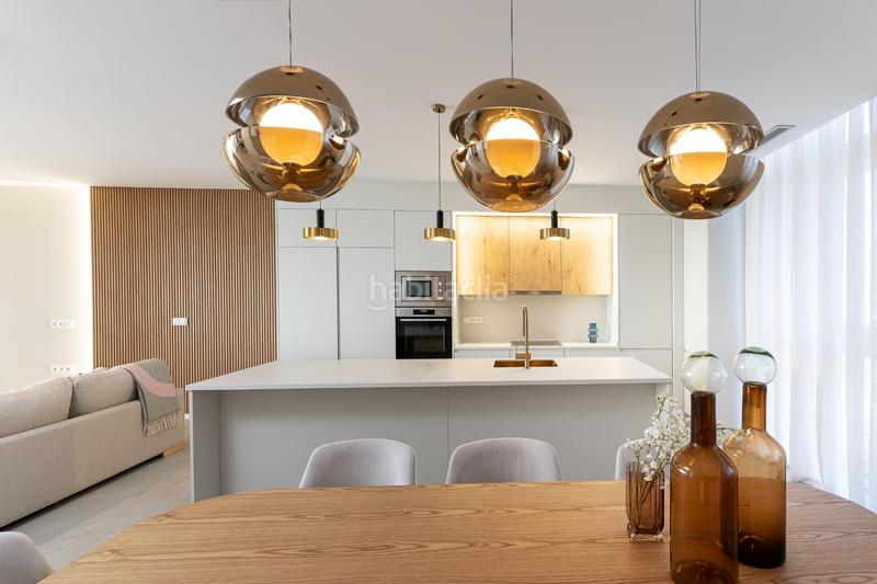 Foto e8436e33-fd03-4c07-a4ad-6e74ef0127c7. Etagenwohnung mit heizung pool in Playa Poniente Benidorm