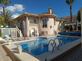 Chalet  Calle veleta. Fantástico chalet independiente con piscina en benimar, benijófa