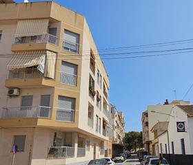 Appartement  Calle arenas. Fantastico apartamento con garaje y trastero en guardamar del se