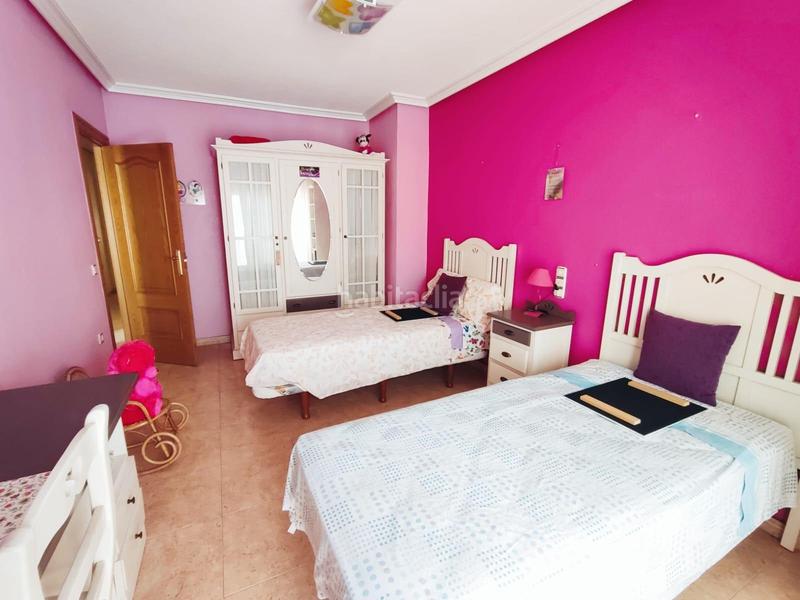 Foto 329cd516-6559-4f06-8649-4ccbe881a674. Maison jumelée avec chauffage parking dans Rojales