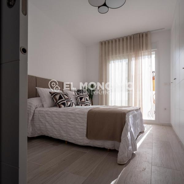 Foto e3c72657-b113-4890-87c4-60e07445c610. Semi detached house with heating pool in Jerónimo y Avileses Murcia