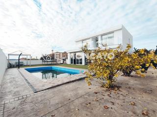 Xalet  Calle arcipestre de hita. Exclusivo chalet independiente en la urbanizacin la marina, ali