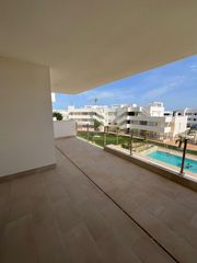 Apartament  Calle del cantauesso. Fantastico piso en residencial de obra nueva, en urbanización el