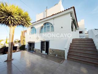 Xalet  Calle grove blue lagoon. Fantástico chalet independiente con piscina privada en urbanizac