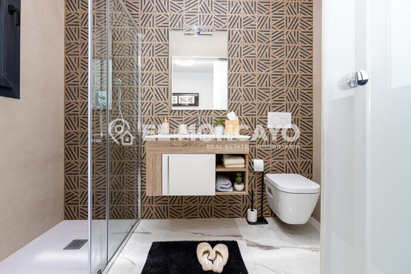 Foto 376d0059-1d41-42db-9cc4-cb861ac8c901. Casa amb calefacció aparcament piscina a Rojales