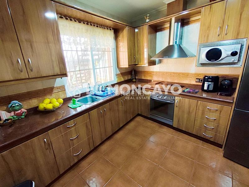 Foto 182e445d-827f-45a6-aaf0-3b7f434787d5. Chalet avec chauffage parking dans Montepinar - La Aparecida - Raiguero Orihuela