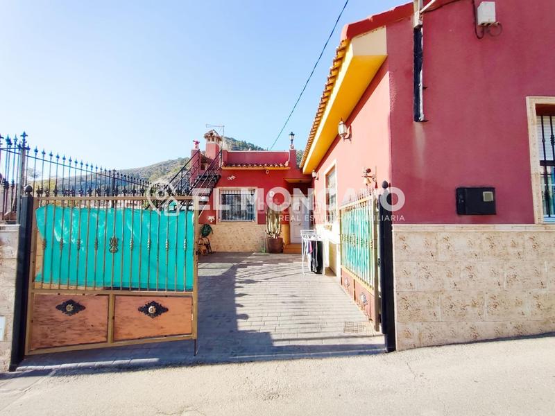 Foto 2ce97d5b-7771-4db1-bd64-4e2f7b26ac38. Chalet avec chauffage parking dans Montepinar - La Aparecida - Raiguero Orihuela