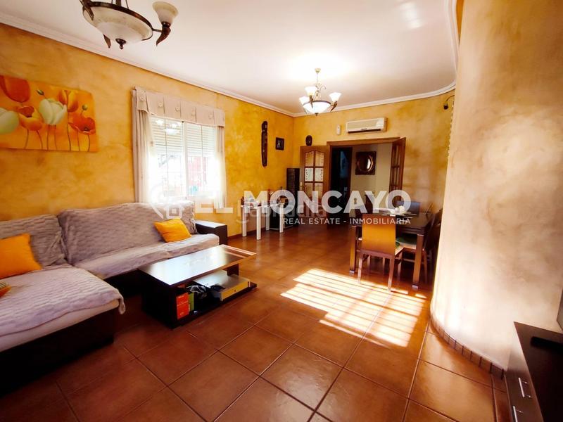 Foto 348596e4-e804-4804-a022-f1d0c16f151c. Chalet avec chauffage parking dans Montepinar - La Aparecida - Raiguero Orihuela
