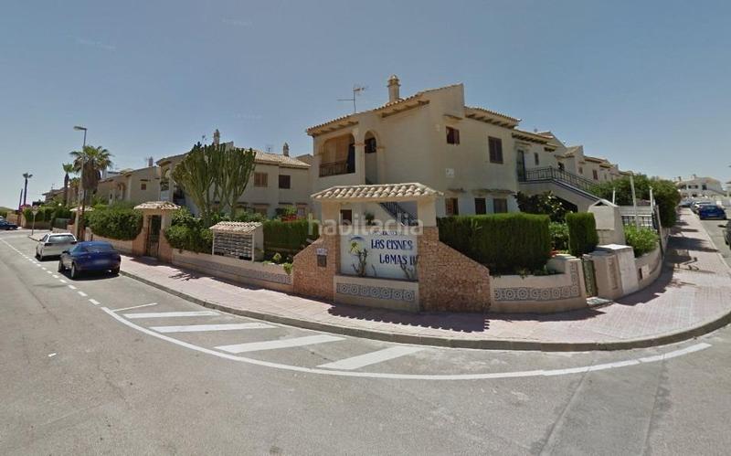 Foto d2b069c1-e63e-407b-944f-a1e8bb9d0ea1. Apartament amb piscina a Aguas Nuevas Torrevieja