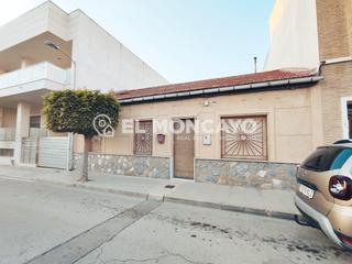 Casale  Calle carlos ibañez. Fantástica casa de pueblo en el centro de benejúzar, alicante