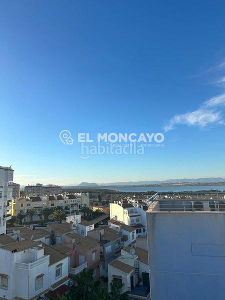 Foto d9b7e659-a2e8-430d-9a92-af63fd3d3a65. Àtic amb calefacció aparcament piscina a Torreblanca Torrevieja