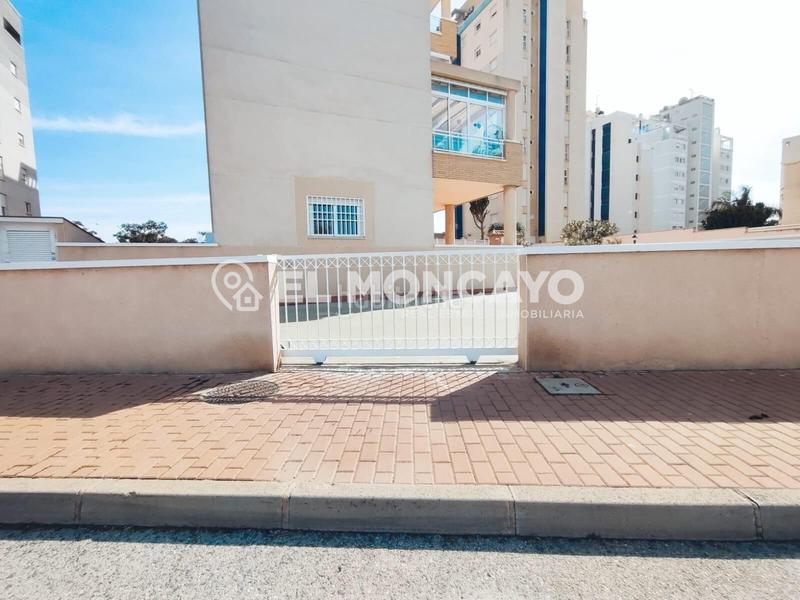 Foto 8fcfcb07-5e6a-46a8-960d-9d3b746196ae. Rez-de-chaussée avec chauffage piscine dans Puerto Deportivo Guardamar del Segura