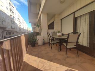 Dúplex  Avenida cervantes. Estupendo apartamento duplex al lado de la playa de guardamar de