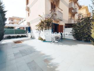 Casa adossada  Avenida avenida de albacete. Fantástico adosado triplex junto a la playa de santa pola, alica
