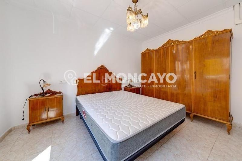 Foto 6093563e-67de-49d3-a1b0-576ed19a2f9c. Casa adossada amb calefacció a Pueblo Guardamar del Segura