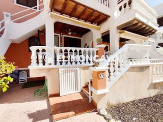 Casa adossada  Avenida de la libertad. Fantástico bungalow adosado con vistas al mar en guardamar del s