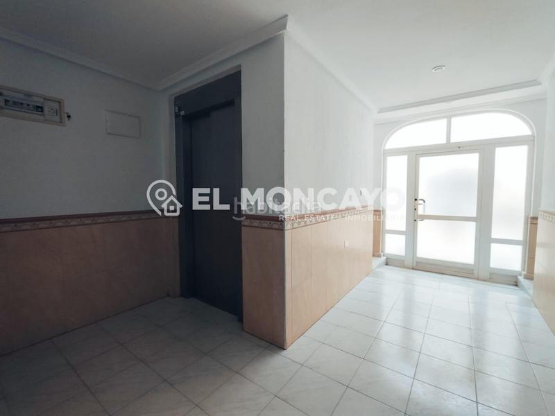 Foto 88e24c2d-6bae-4323-bd67-59a7e8e8baba. Piccolo appartamento con riscaldamento piscina in Torrevieja