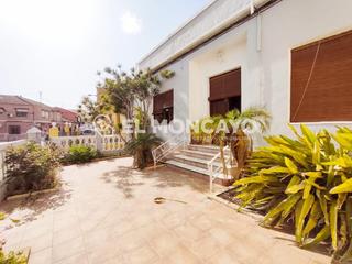 Casa  Calle mayor. Maravillosa casa de pueblo con jardín y piscina privada en la bo
