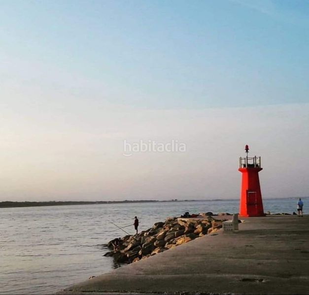 Foto e1cd7462-a887-41de-b80f-ba57532b7cc1. Ático fantástico ático con impresionantes vistas al mar y a la emblemática pinada en Guardamar del Segura